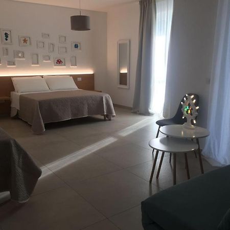 Hotel Le Rondini House Monopoli Zewnętrze zdjęcie