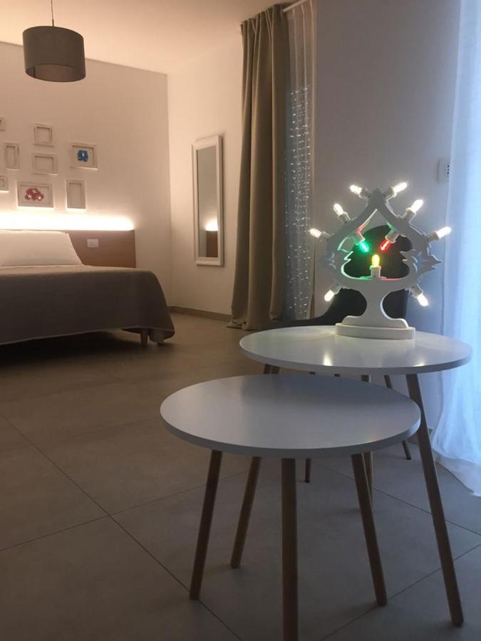 Hotel Le Rondini House Monopoli Zewnętrze zdjęcie