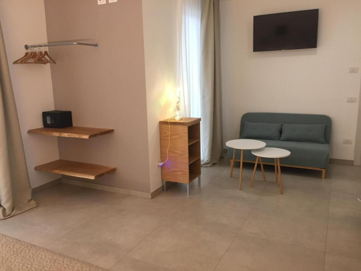 Hotel Le Rondini House Monopoli Zewnętrze zdjęcie